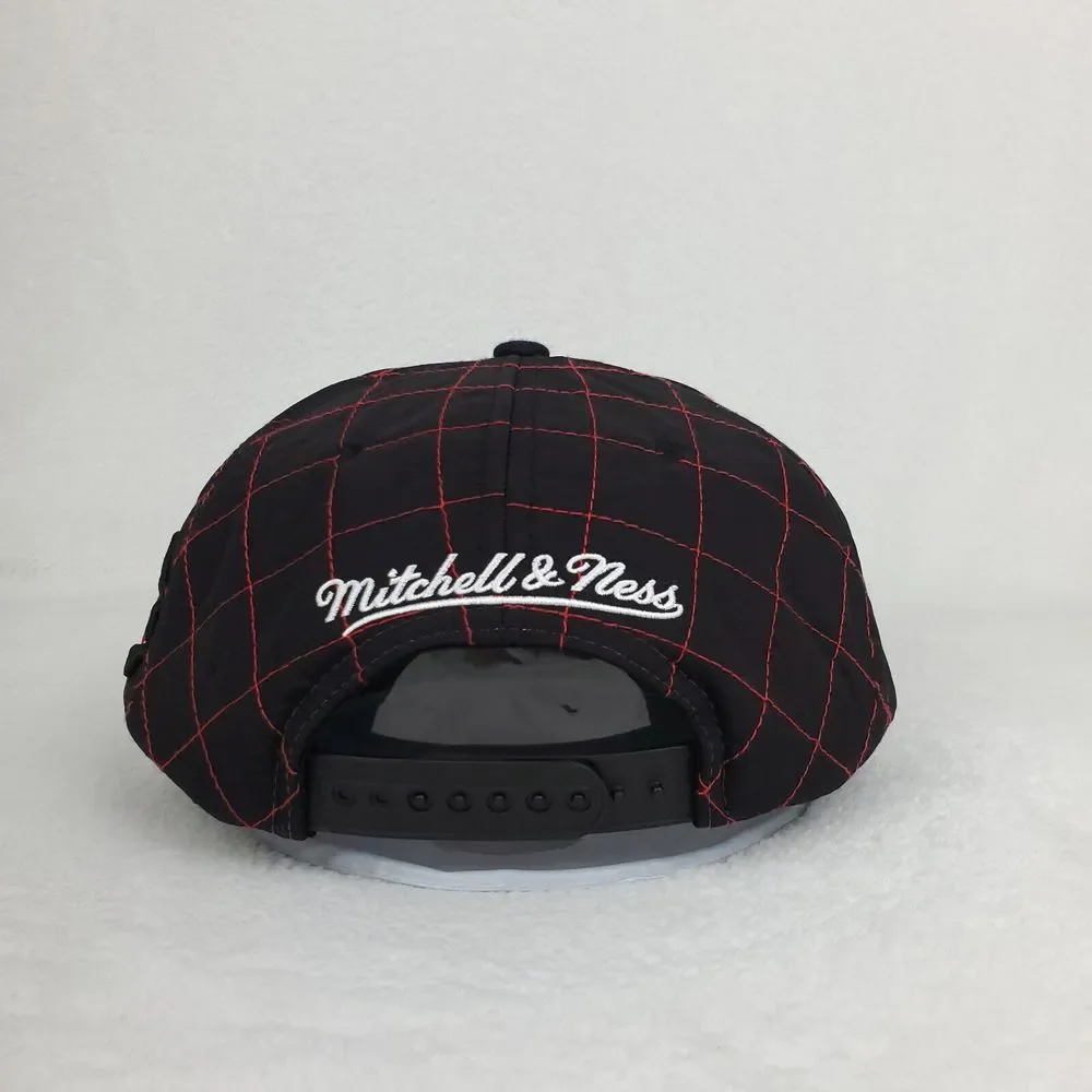 KC Chiefs Mitchell & Ness NFL Snapback Hat Cap 3D Logo Quilted Stitch Black‎ NWT